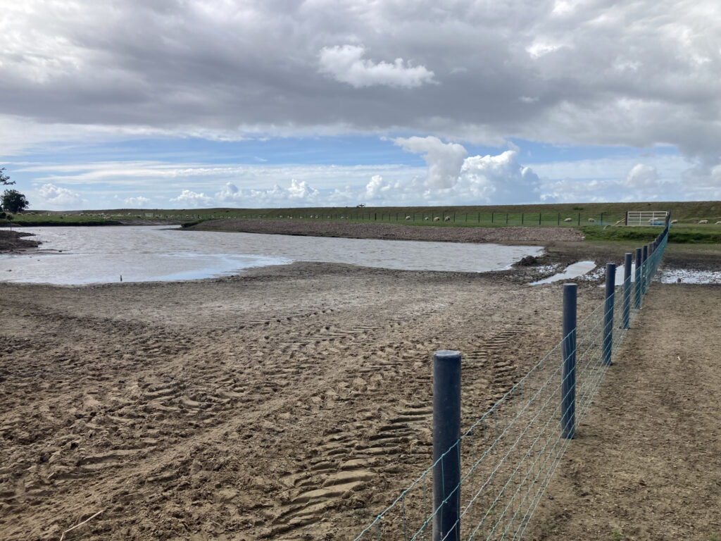 Hutton-Proj-14-2000x1500